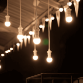 Lâmpada de LED Bulbo 9W 3000K Avant