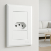 Tomada Evidence 1 Seção 2P+T 20A 250V Fame